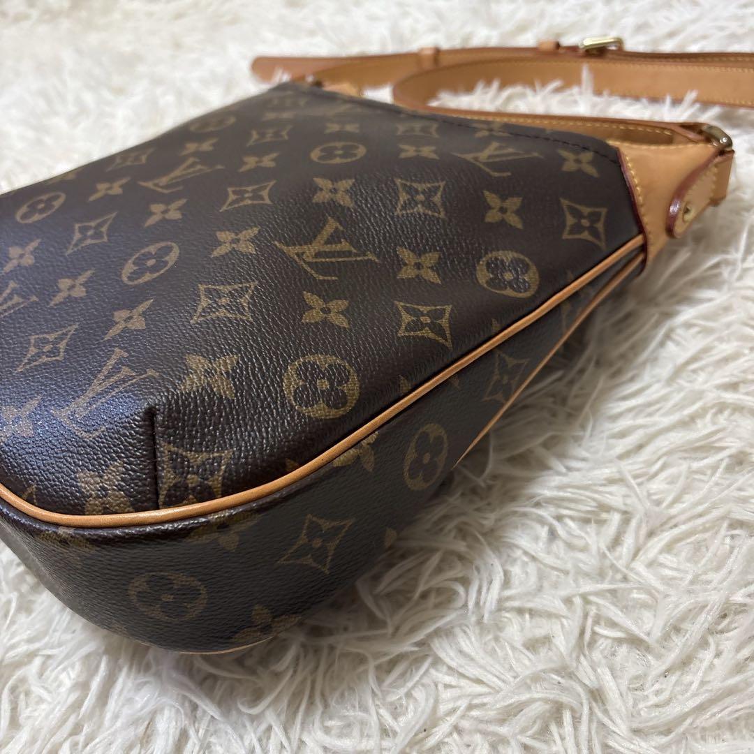 美品　Louis Vuitton モノグラムショルダーバッグ　オデオン