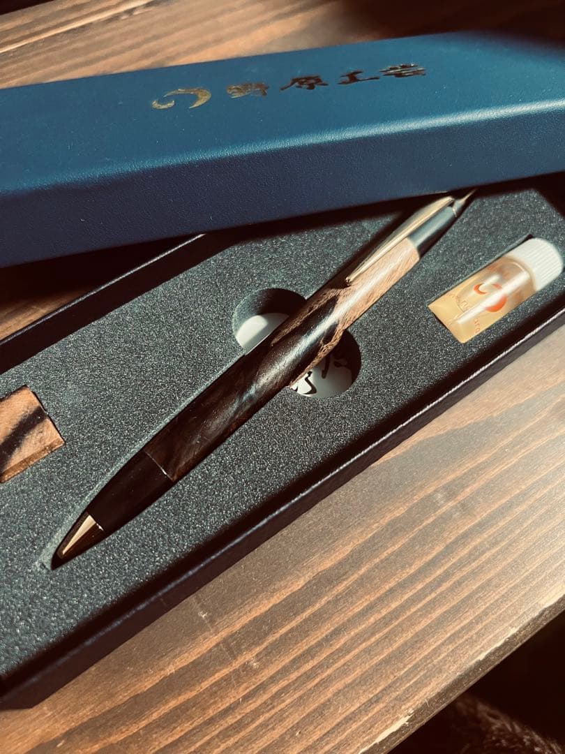 新品未使用 野原工芸 黒柿 ボールペン ゴールド