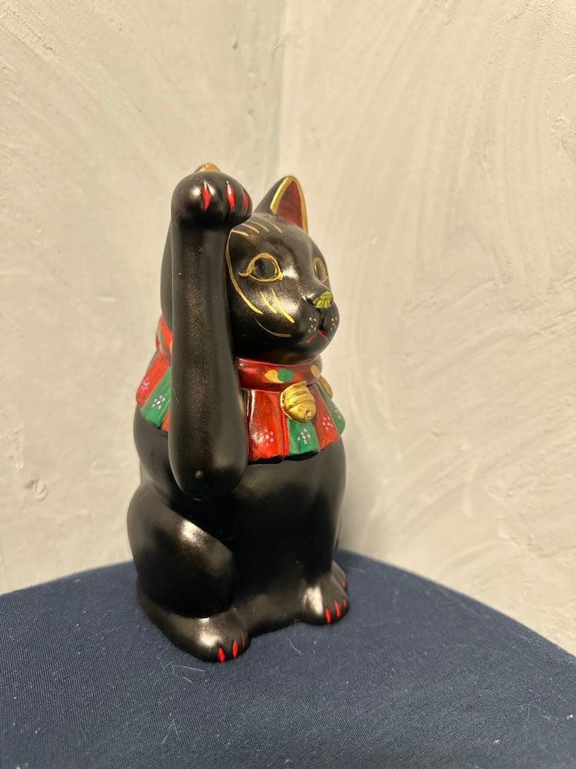 招き猫　黒招き猫　開運　金運　呪物　厄祓い　曰く付き　AAA呪物