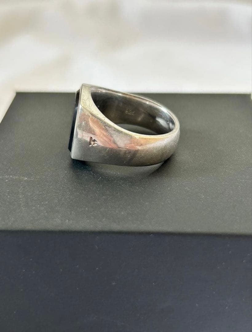 アクセサリー TOMWOOD Cushion Black Onyx Ring