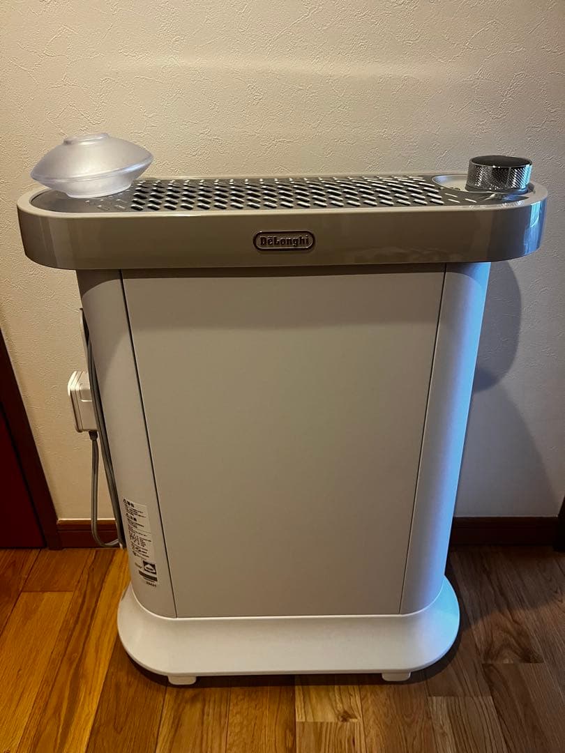 【美品】デロンギ オイルヒーター アロマデュフューザーWi-Fiモデル