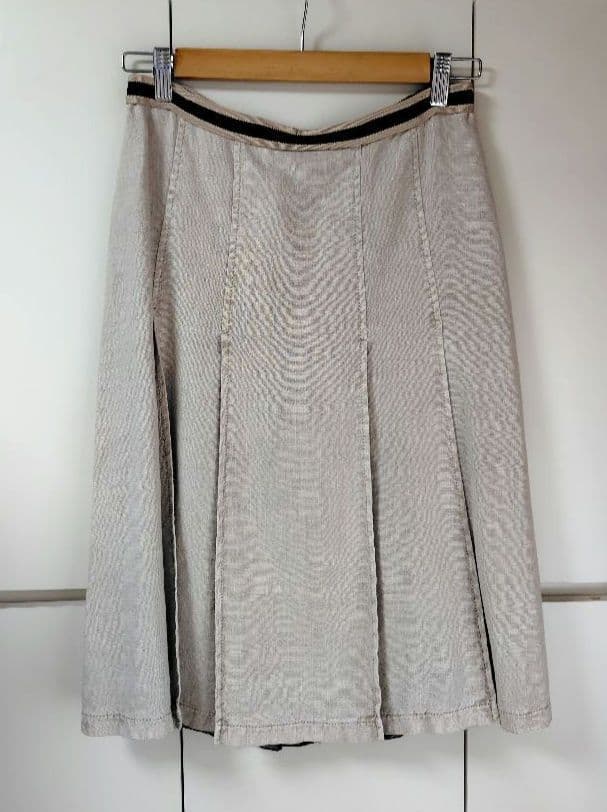 PRADA(プラダ)☆40 L位☆ベージュ☆リネン スカート