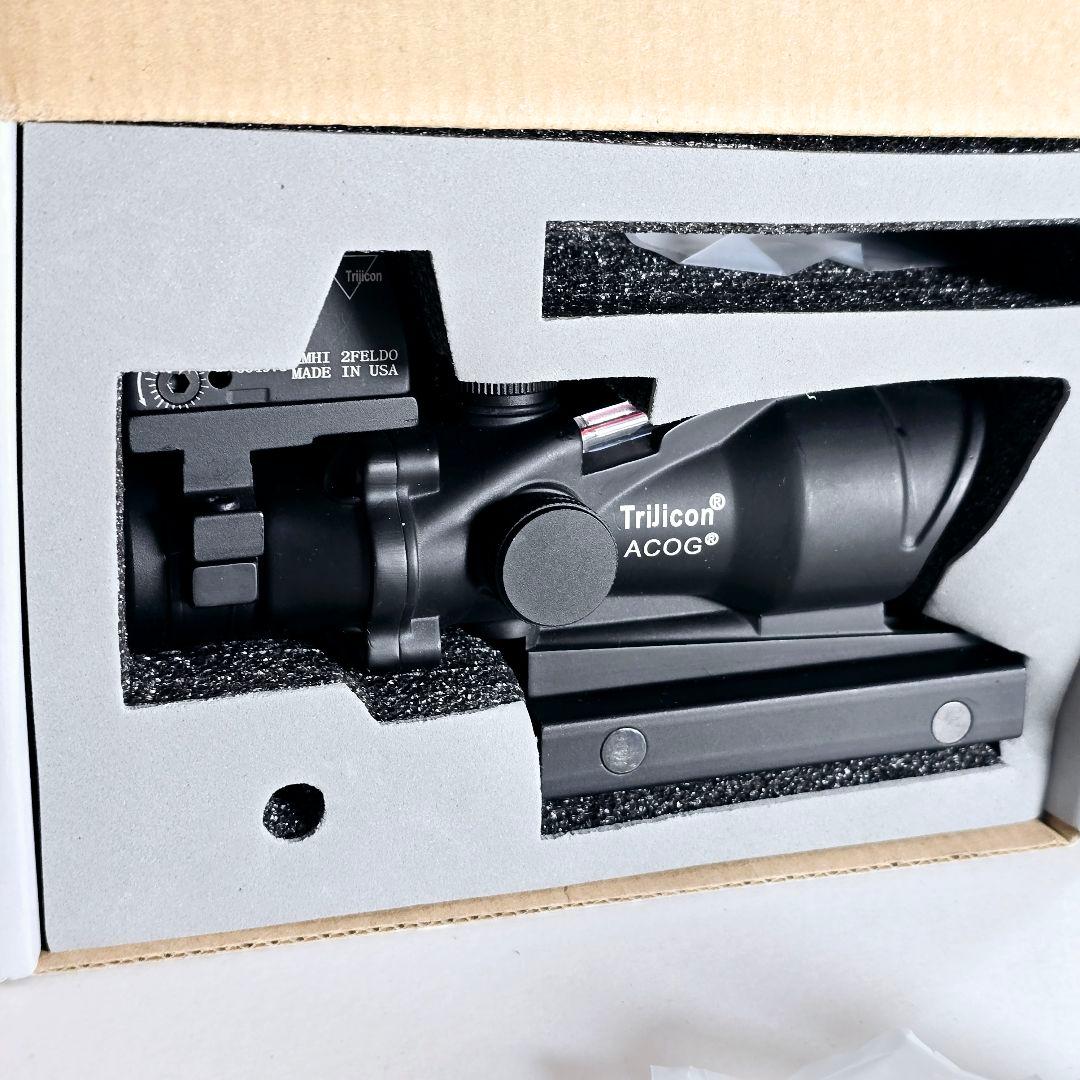 未使用　Trijicon トリジコン　ドットサイト　スコープ　 ライフルスコープ
