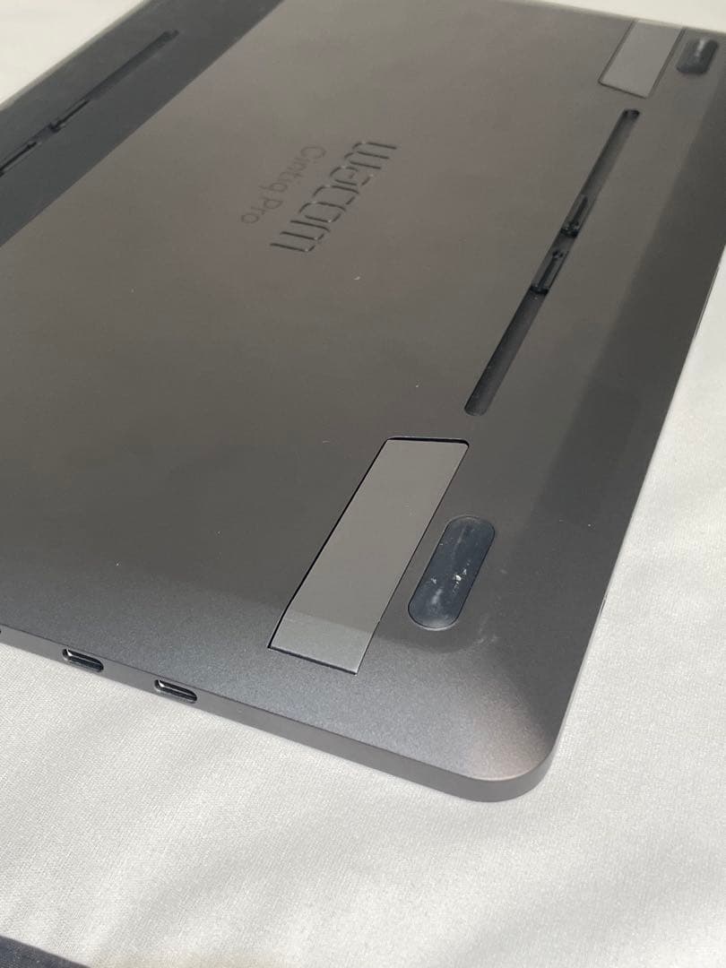 Wacom Cintiq Pro DTH-1320 13インチ