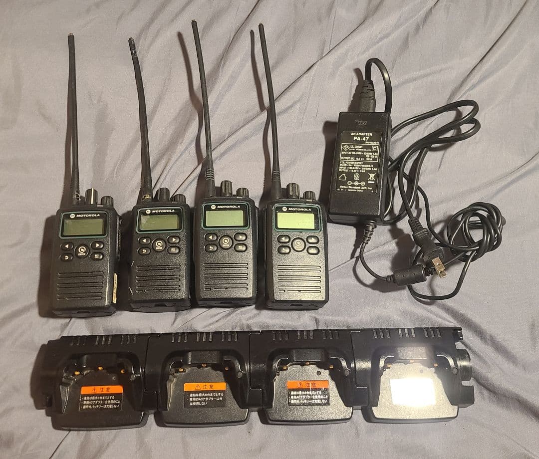 デジタル簡易無線機　GDR4800 インカム　MOTOROLA　トランシーバー