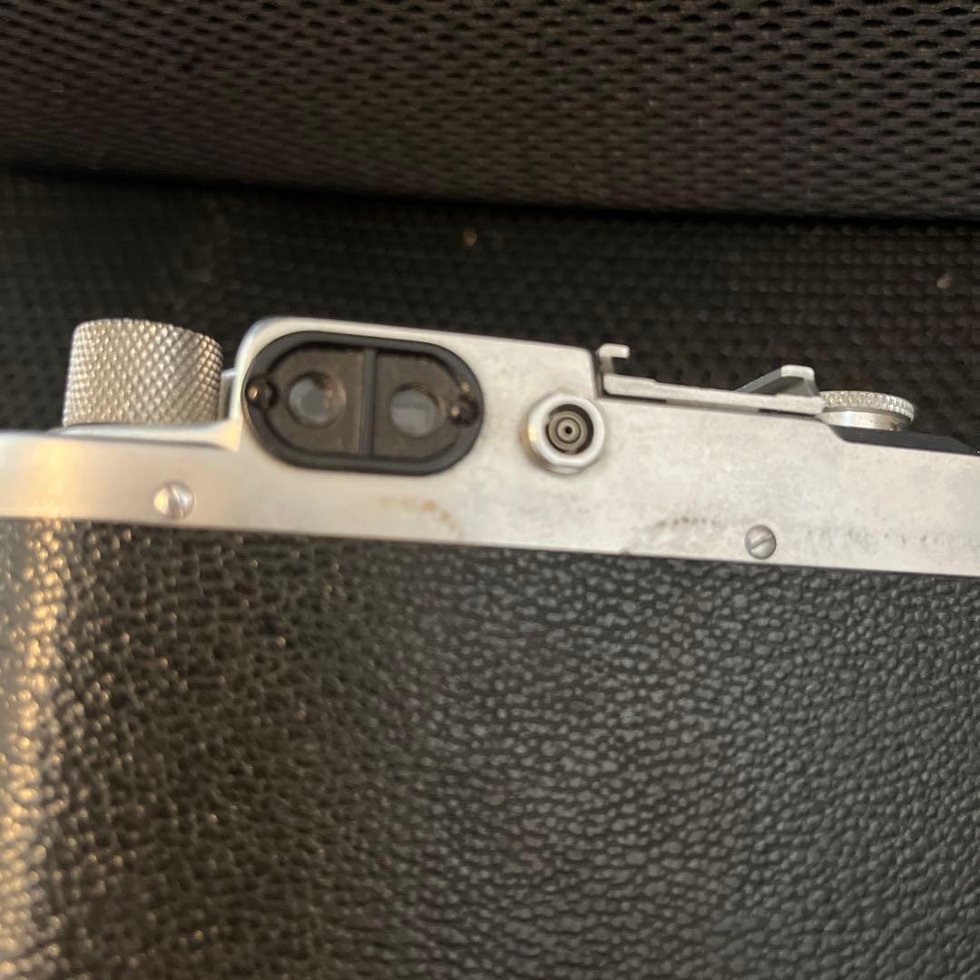 Leotax F レンジファインダーカメラ