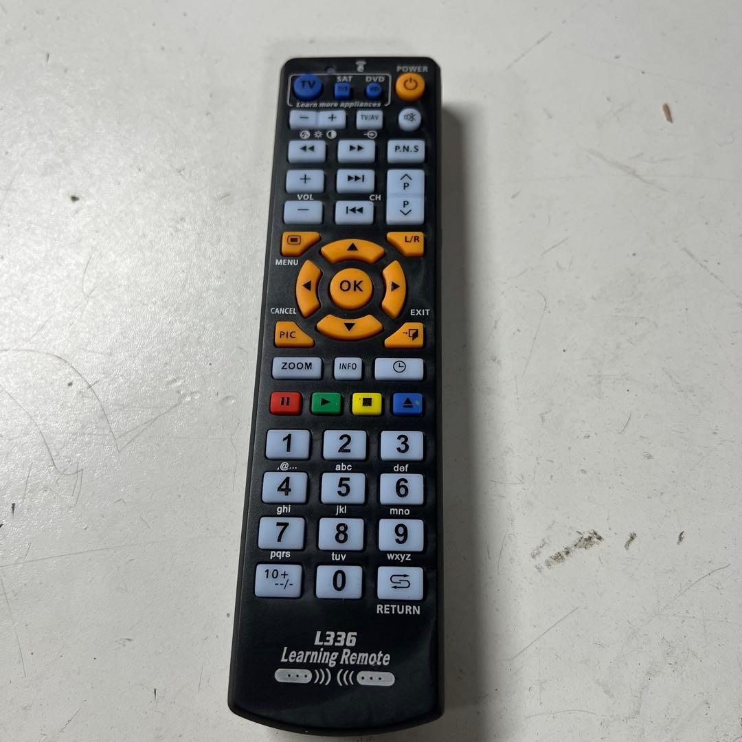 即日受渡❣️全国送料込DMM55V型4K液晶ディスプレイHDRスピーカーリモコン