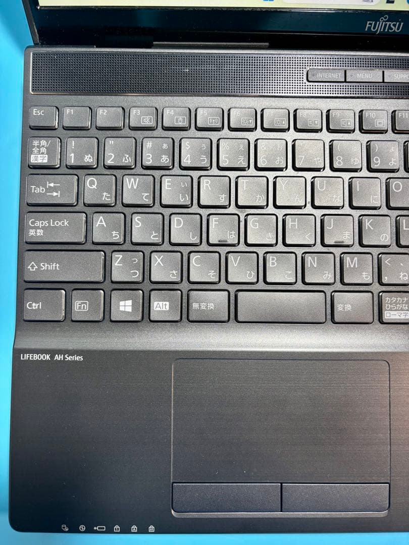 富士通 LIFEBOOK AH77/E3 i7 1165G7 2TB 32GB