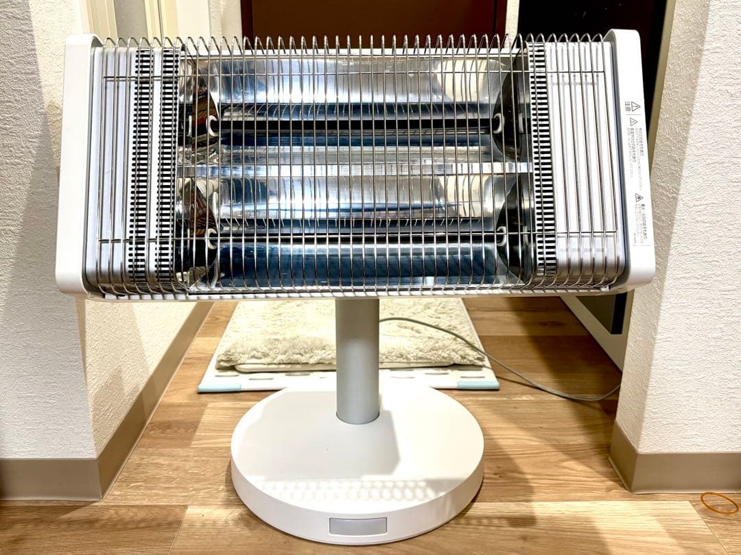 DAIKIN ダイキン セラムヒート ERFT11VS-W 遠赤外線暖房機