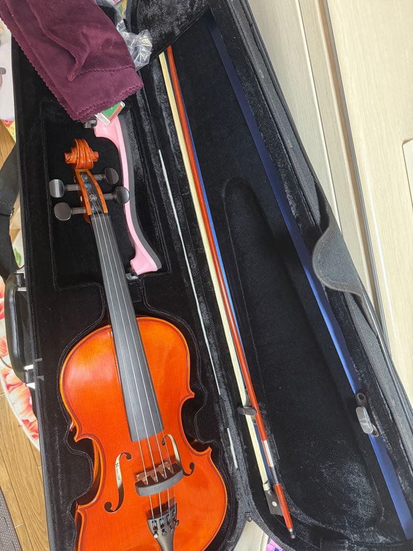 Suzuki 230 4/4 バイオリン 本体、弓、ケース、松脂