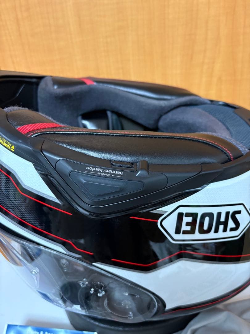 y*i様 SHOEI GT-AirⅡボナファイドとSENA MESE-01のセッ