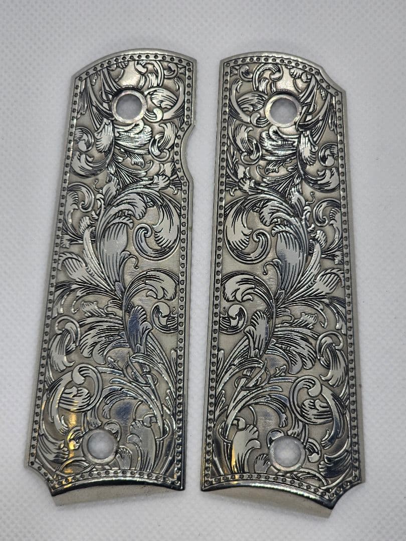 【解薬工芸】カバメントシリーズ用 金属製グリップ オーダーメイド　サンプル