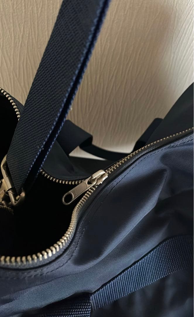 横浜商科大学高等学校のスクール鞄