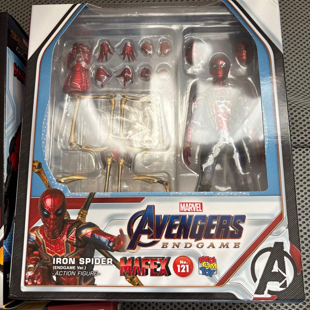 MAFEX スパイダーマン　アイアンスパイダーマン3体　新品未開封品