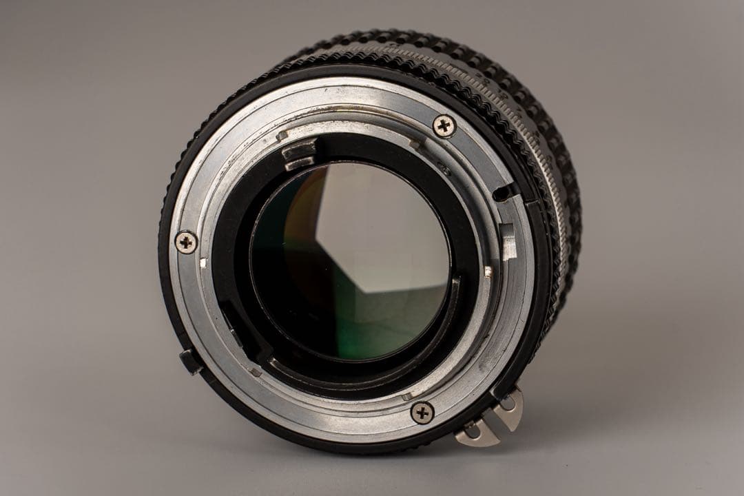 フィルムカメラ Nikon EM + Nikkor Ai-S 50mm F1.4