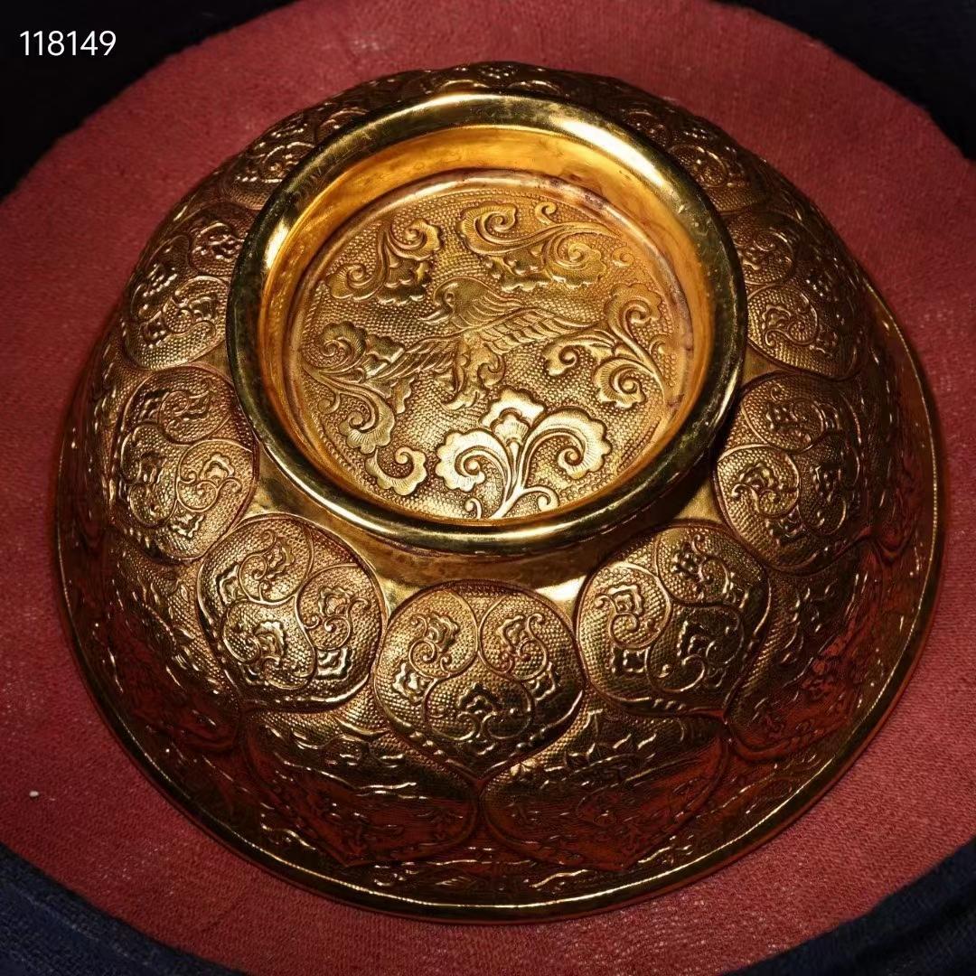 中国古美術・珍品古蔵・純銅制・高浮彫刻花鎏金碗・箱付・茶道具・置物・食器・文房具
