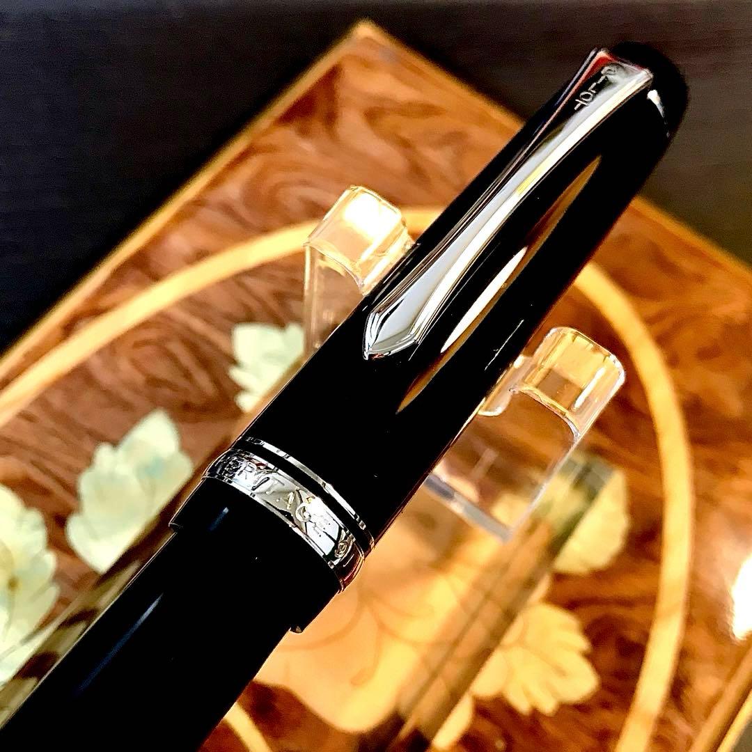 ☆ほぼ新品未使用☆美しいパイロットカスタムヘリテイジ91(ＦＭ)ブラック