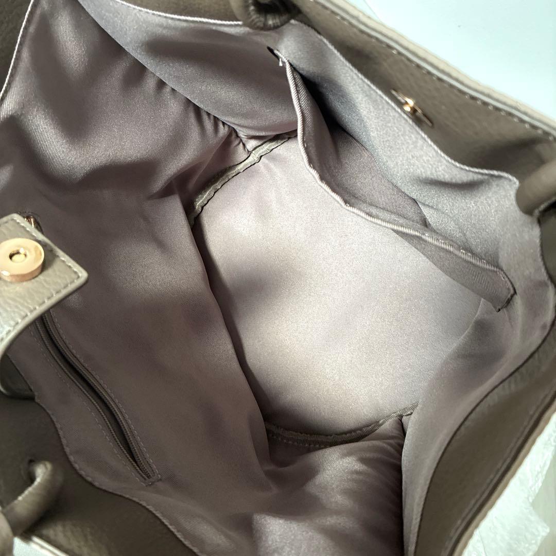 ヘイニ　HAYNI トートバッグ ツイストハンドル A4 グレージュ ロルデ　M