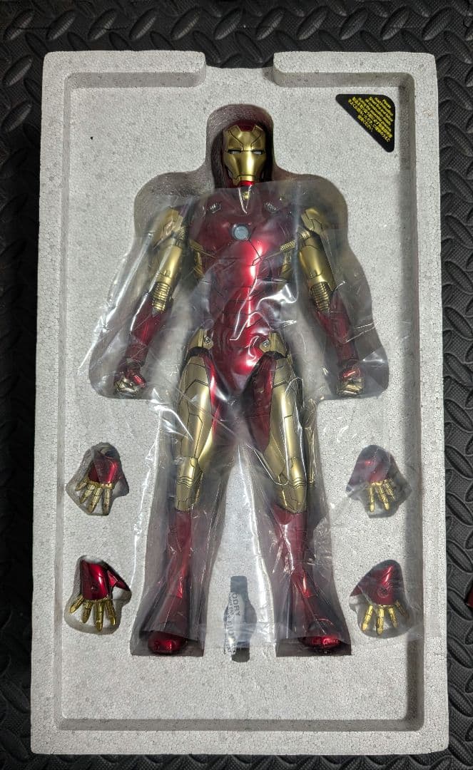 w*f様 ホットトイズ　アイアンマン・マーク４６（コンセプト・アート版）