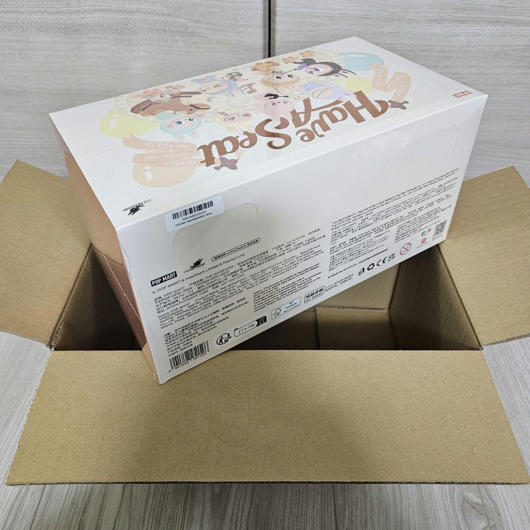 ラブブ LABUBU THE MONSTERS Have a Seat