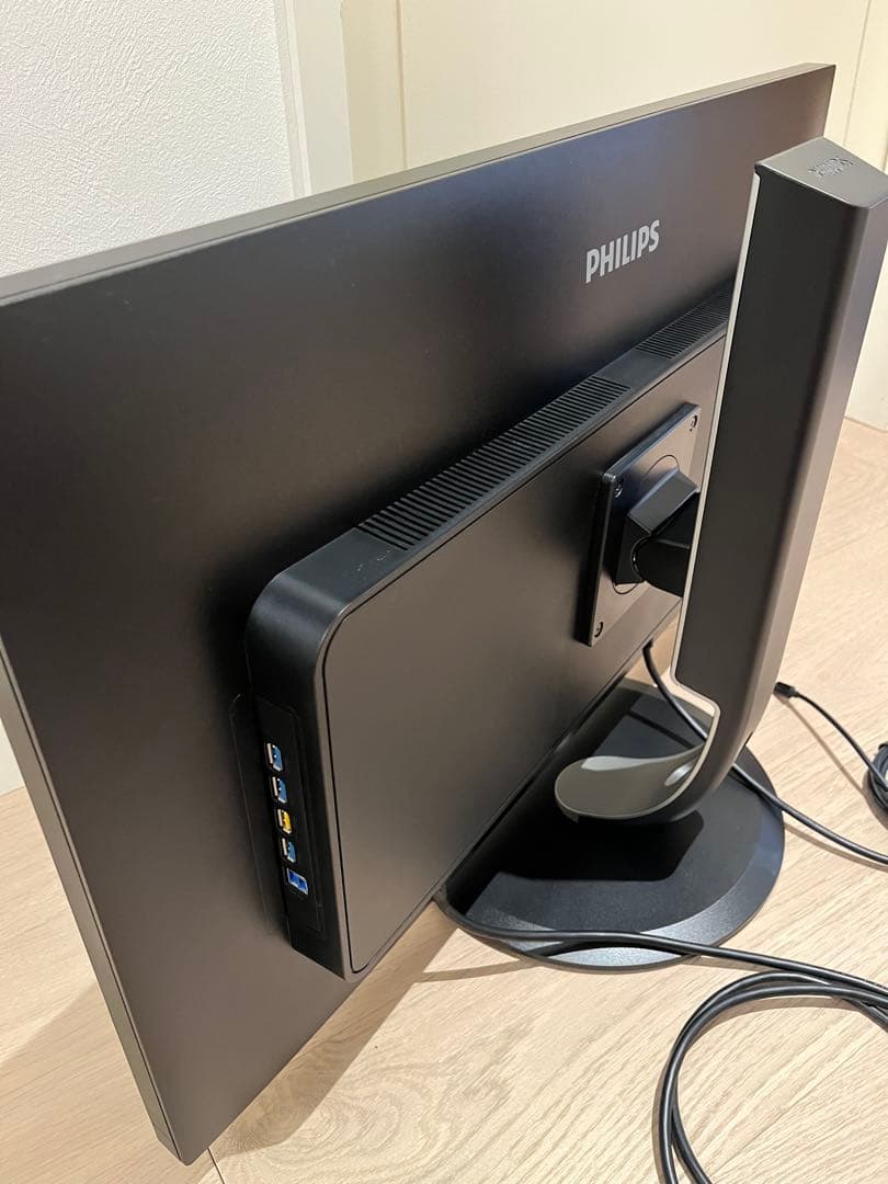 り*う様 ＊美品＊ PHILIPS 液晶モニターディスプレイ