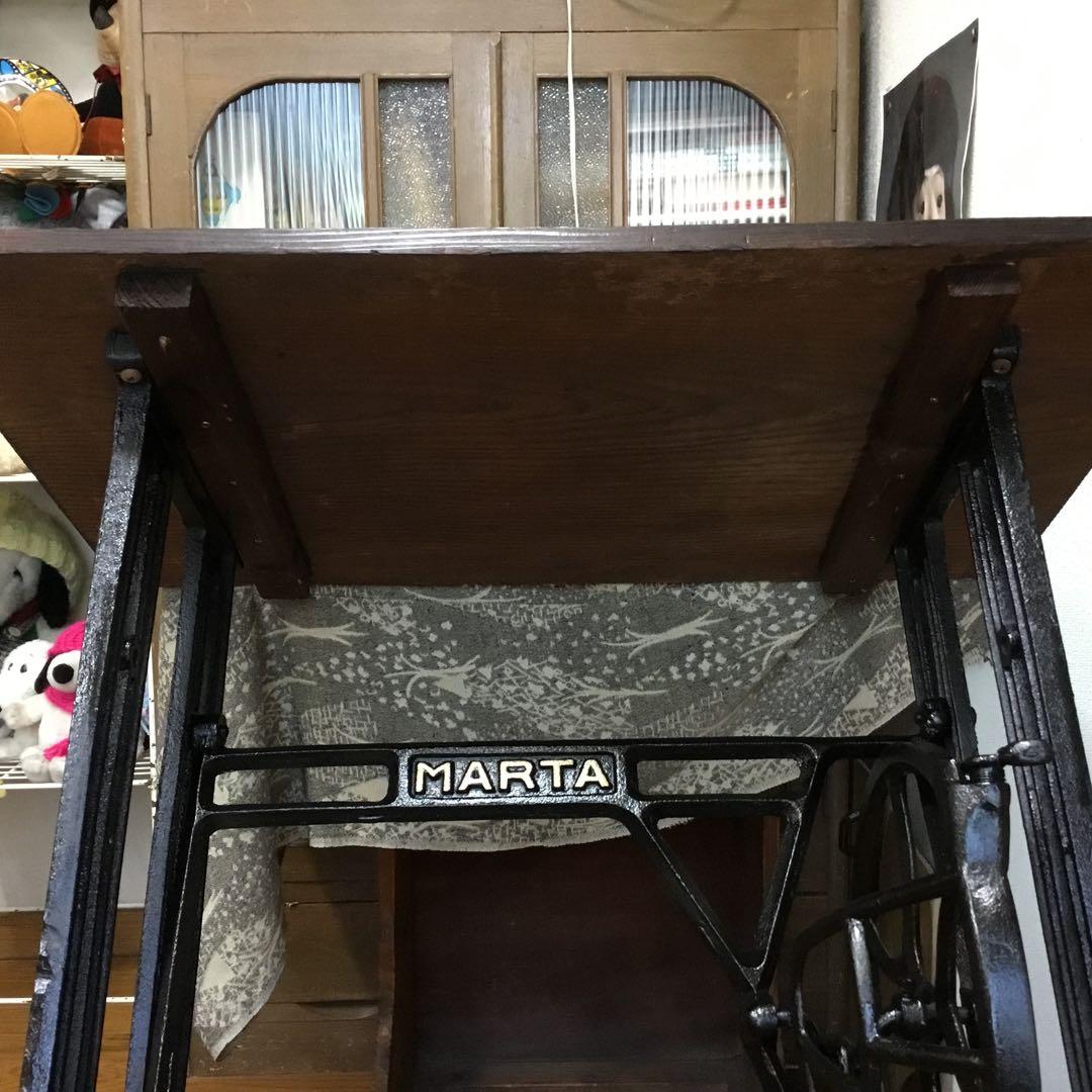 ※アンティーク※MARTA足踏みミシン脚のテーブル