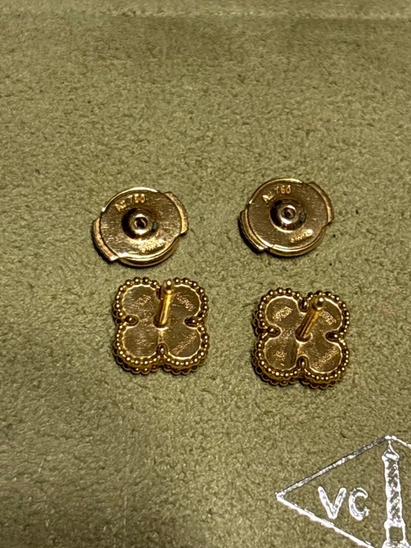 ヴァンクリーフ&アーペル　スウィートアルハンブラピアス