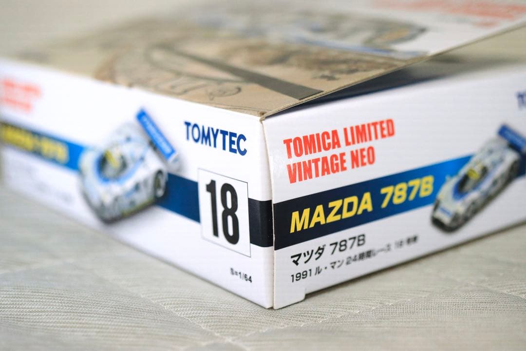 トミーテックミニカー　マツダ 787B No.18