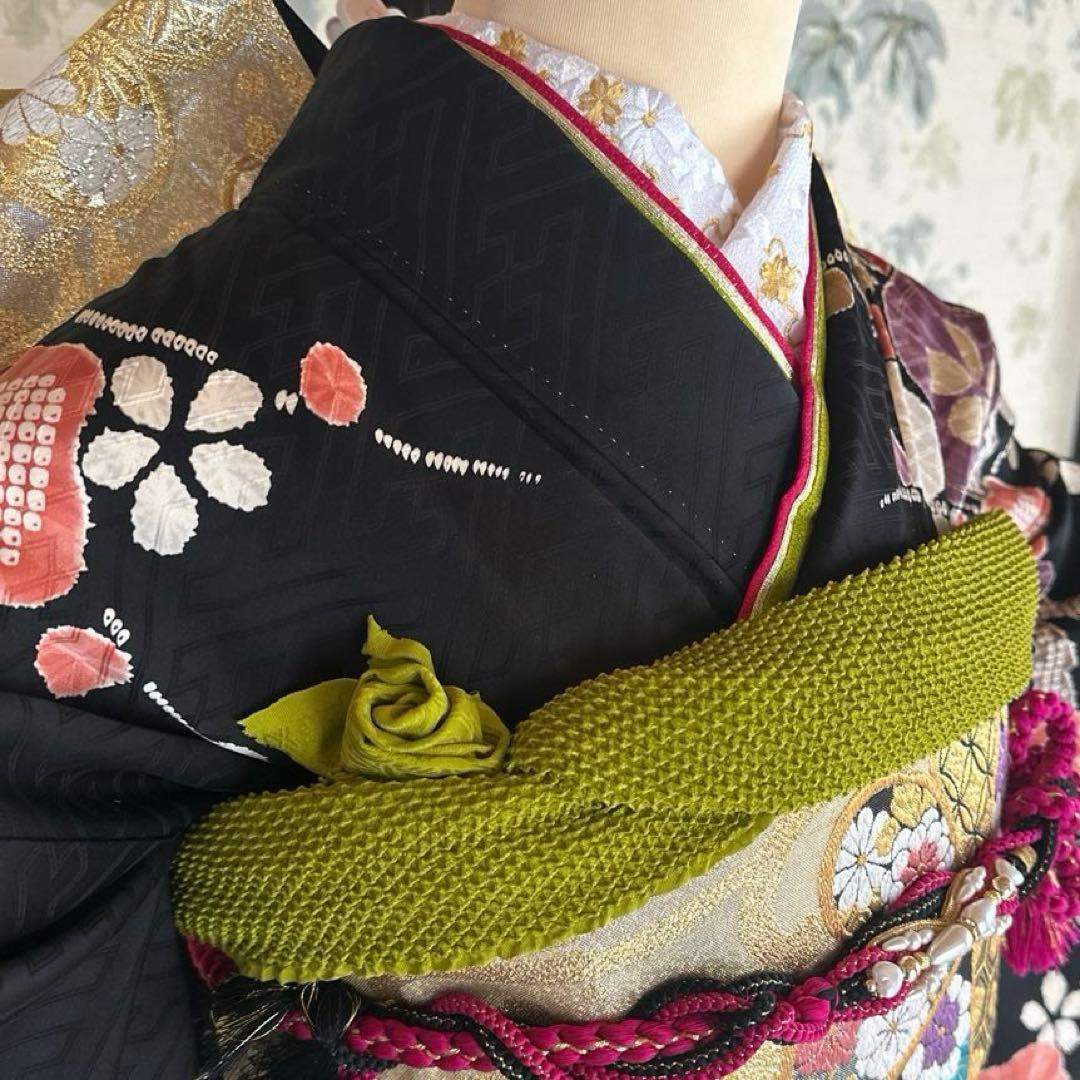 梅模様が可愛らしい♡振袖フルセット　成人式前撮り