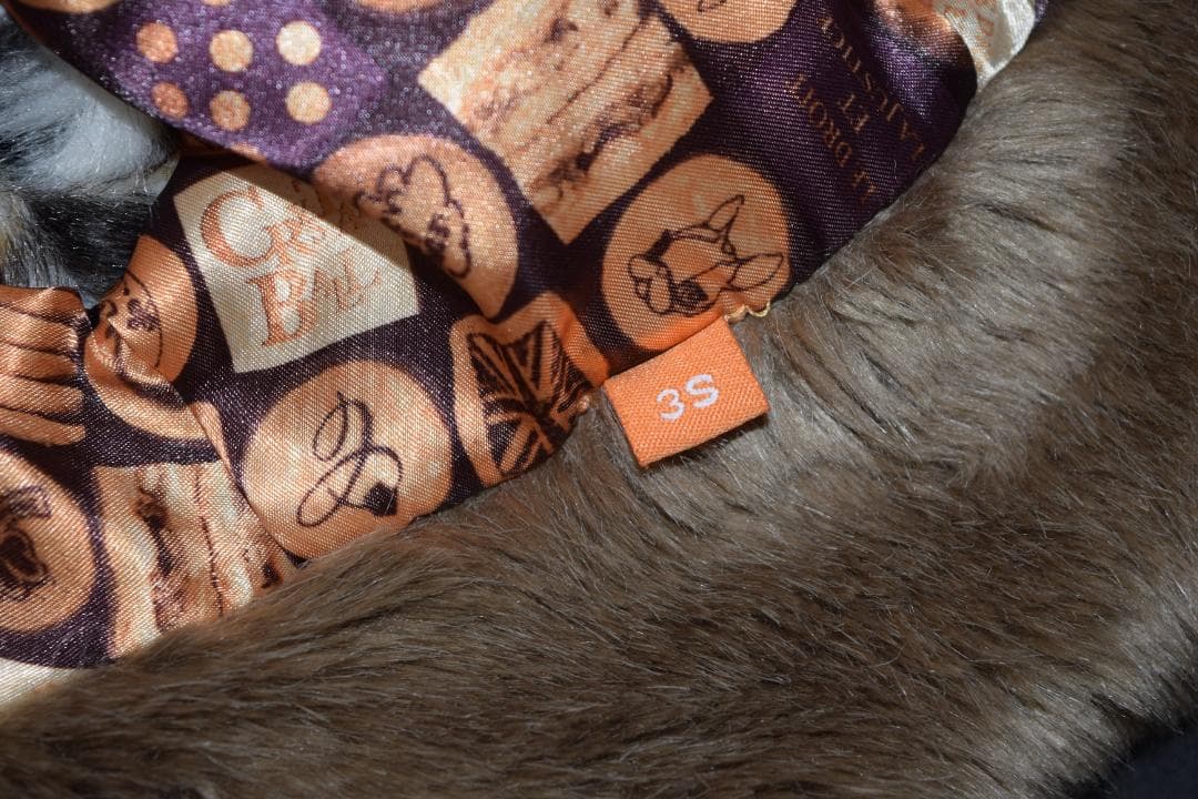 【希少】CRYSTAL BALL（クリスタボール）　犬用ダウン