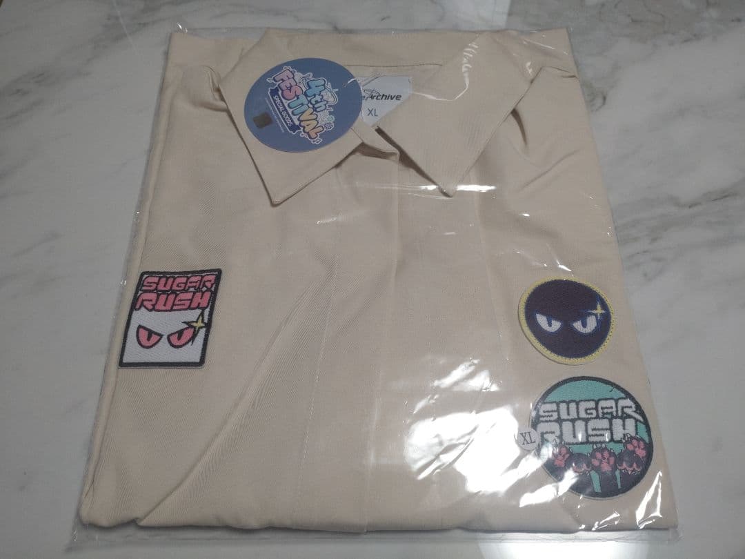 【韓国限定】ブルーアーカイブ V-SQUAREコラボ【バンドナツ】ジャケット