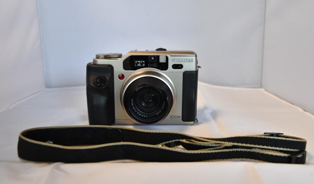 FUJIFILM　GA645Zi＋STROBE　GA