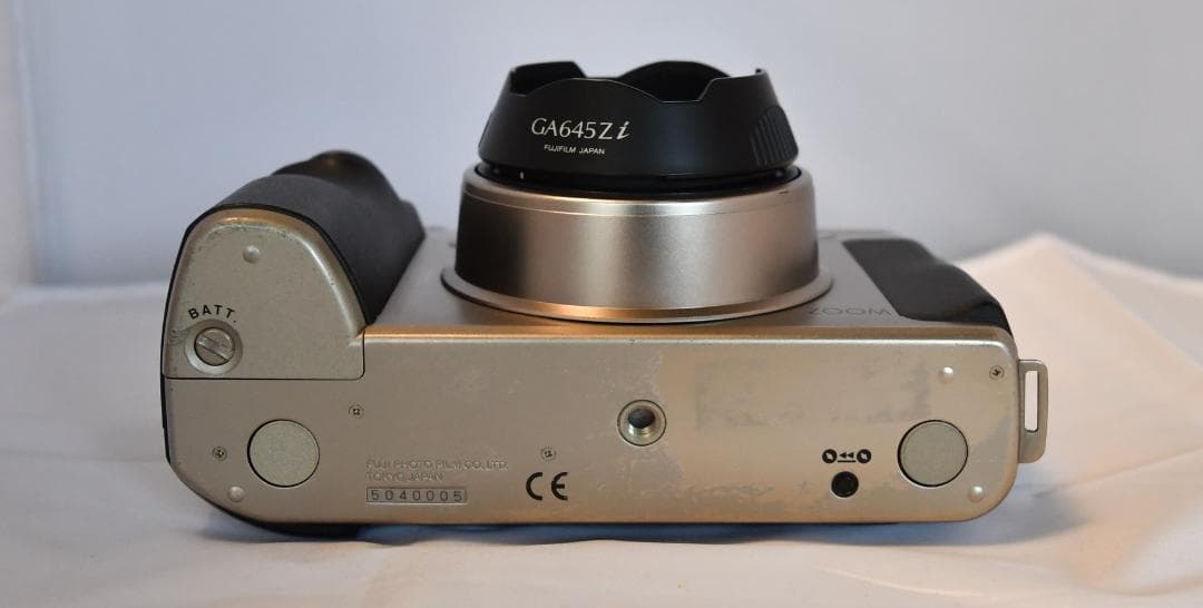 FUJIFILM　GA645Zi＋STROBE　GA