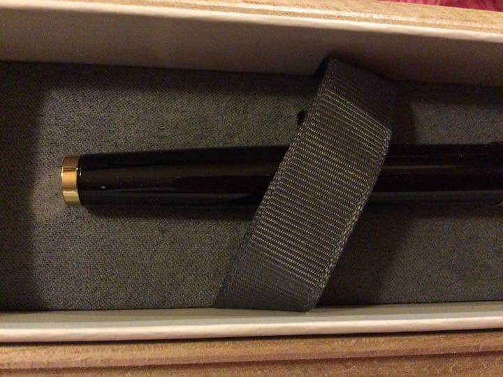 稀勢の里 引退 荒磯襲名記念パーティー　引出物　パーカー製　万年筆　 新品　レア