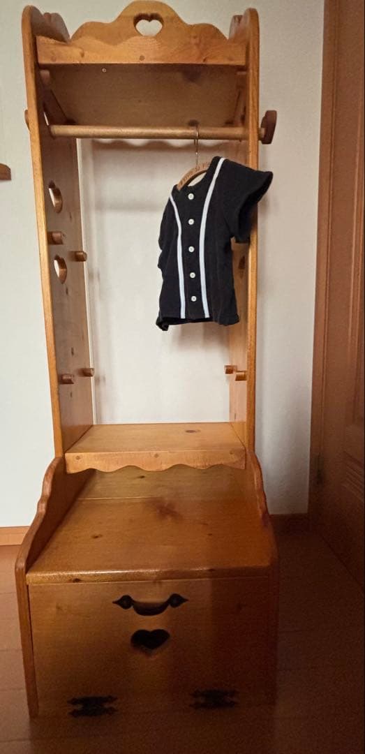 ＊キッズ用ハンガーラック＊カントリー家具＊ハンドメイド木工＊入園準備に＊