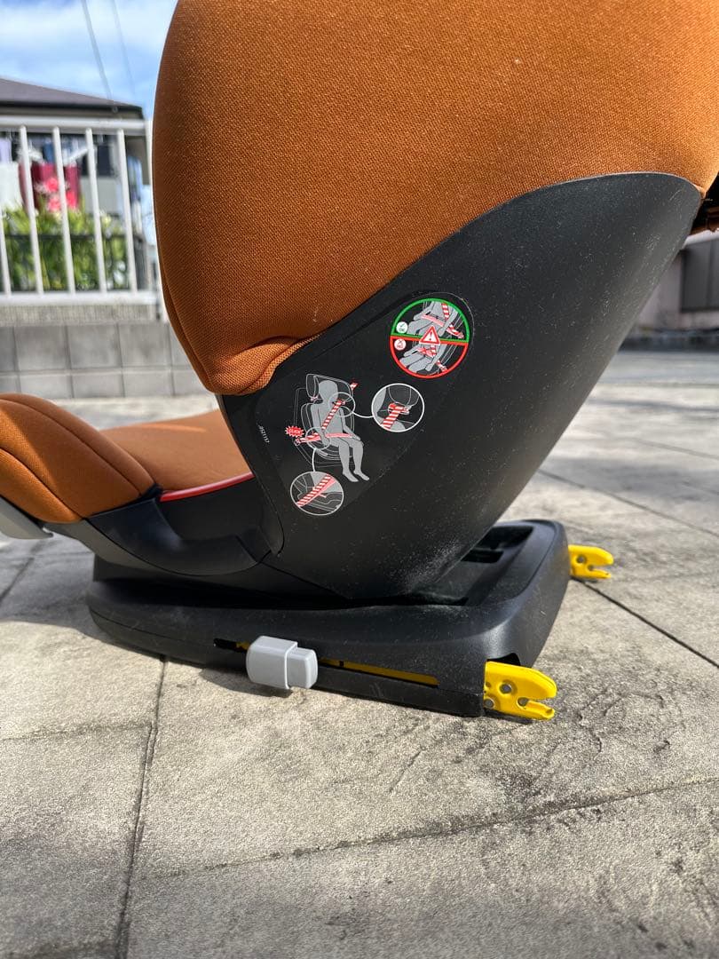 MAXI-COSI ジュニアシート ブラウン ロディフィックス エアプロテクト