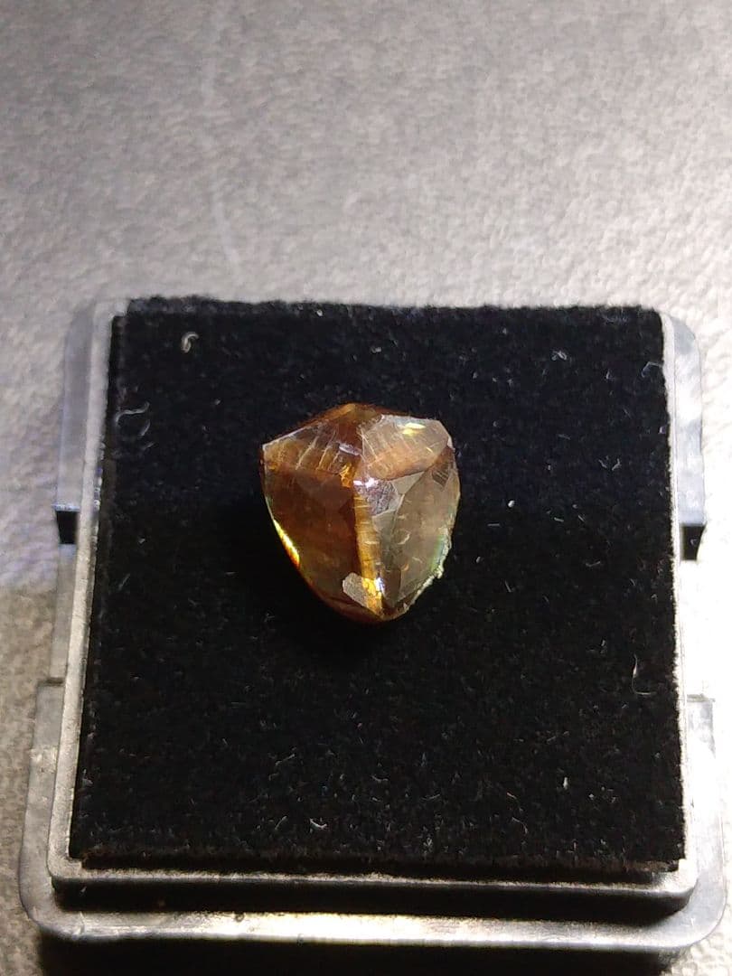 レインボーガーネット、カット石　225