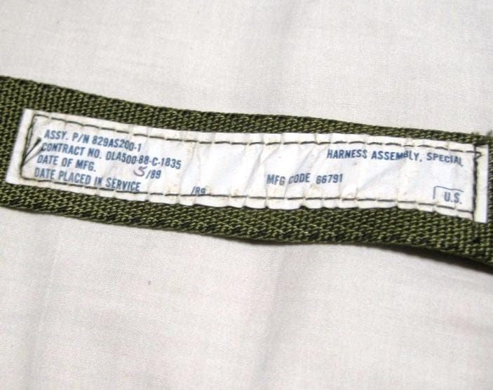 実物未使用９０年台ＮＡＶＥ・ＳＥＡＬｓ使用ＳＰＡ／Ｅハーネス（元箱カラビナ付）