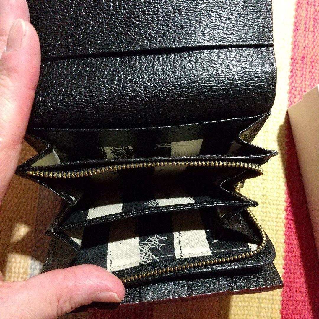 【美品】ヴィヴィアンウエストウッド　財布　3つ折財布　オーブ　ブラック　レザー