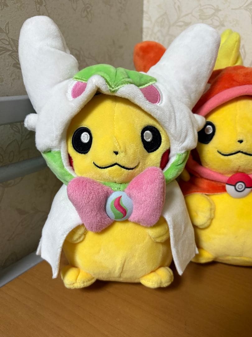 【最終値下げ】　ポンチョを着たピカチュウ　ぬいぐるみ　まとめ売り