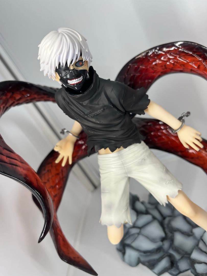 コトブキヤ 金木研 AWAKENED Repaint ver. フィギュア