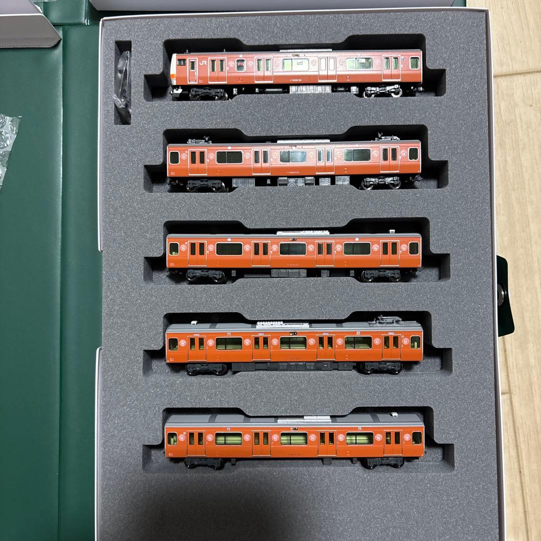 美品KATO 10-1577中央線　e233系130周年ラッピング　10両セット