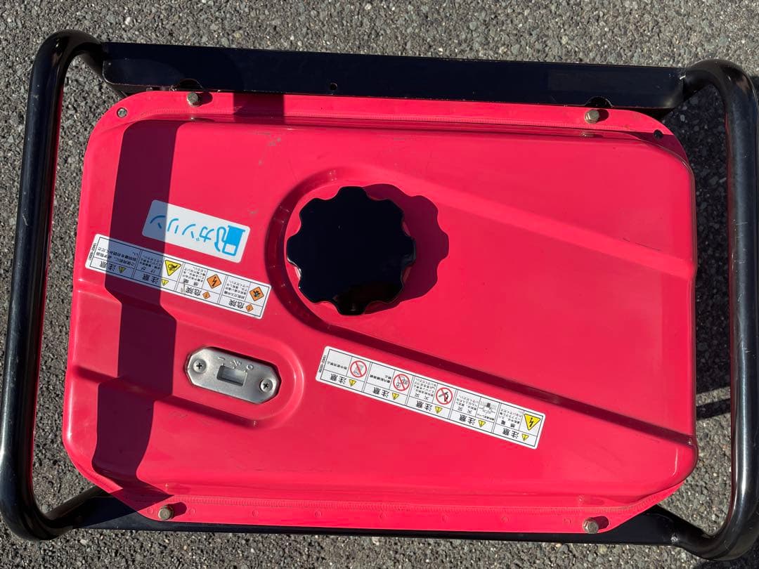 綺麗‼️shindaiwa EGR 2600-A 発電機 送料込み‼️