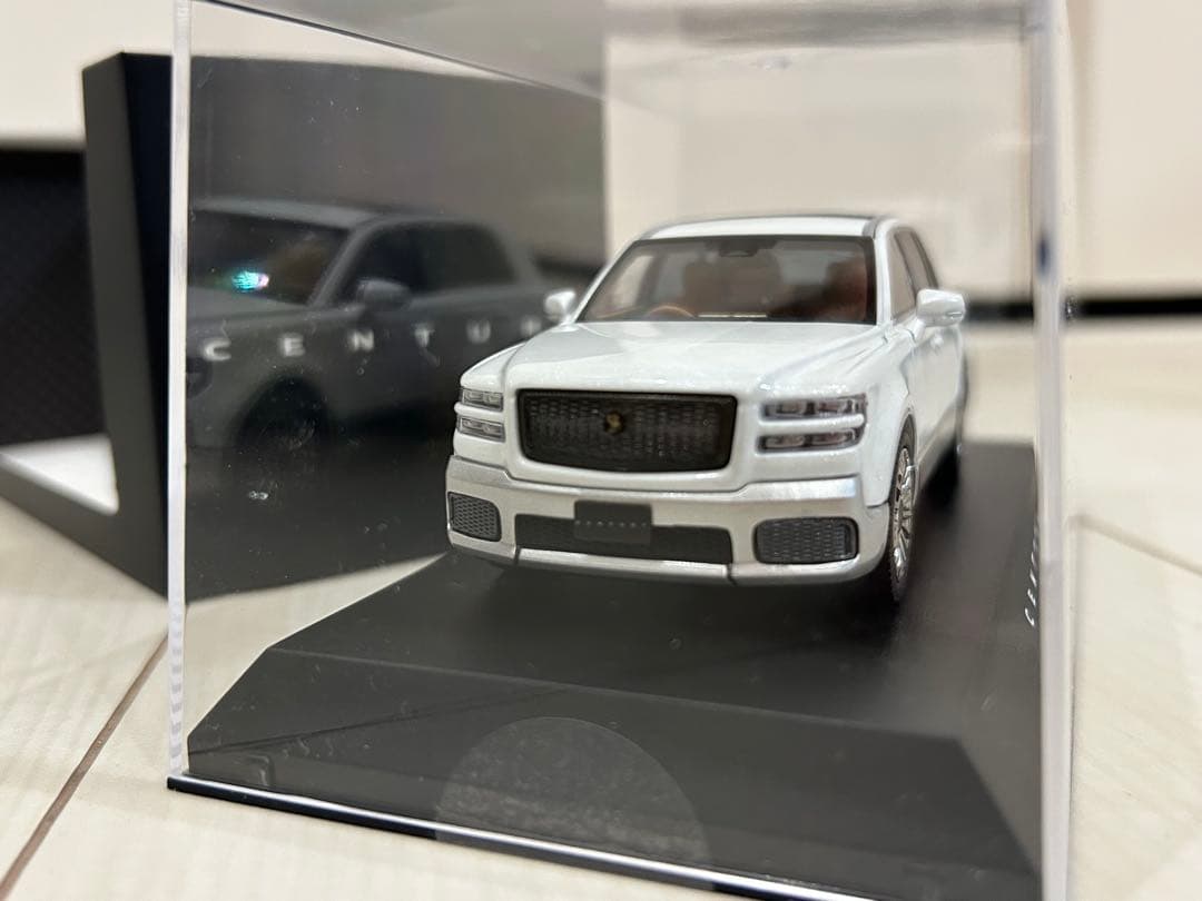 超 希少 非売品 特別 限定品 トヨタ センチュリー SUV ホワイト 1/43