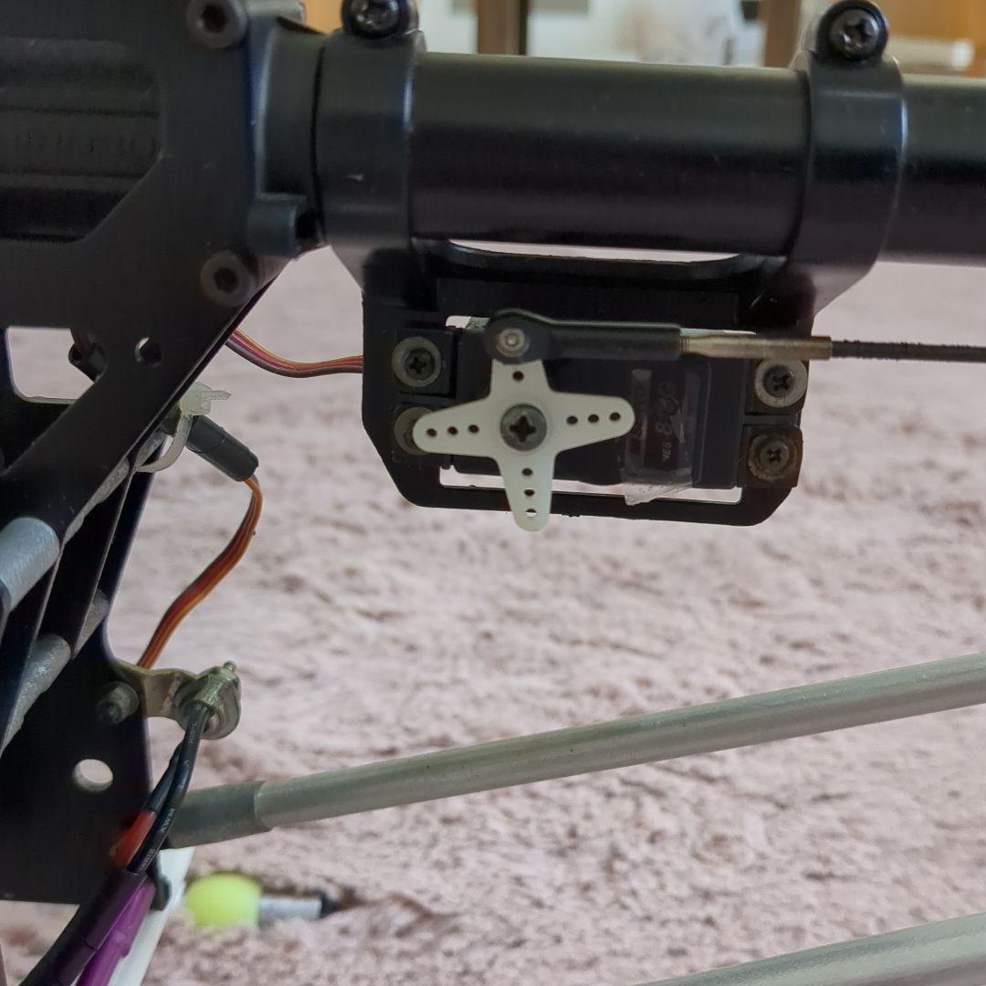 ヒロボーHirobo Shuttle RG RCヘリコプター ［中古品]