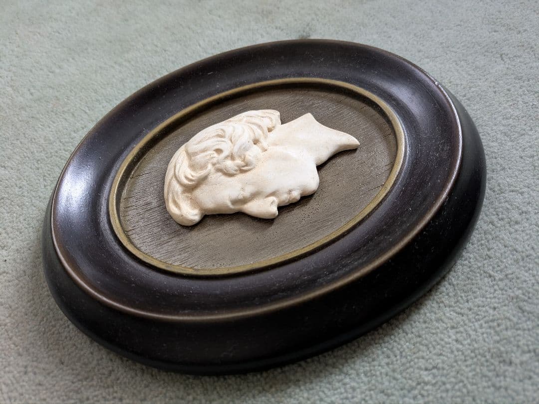 アンティーク　ショパンレリーフ楕円形フレーム