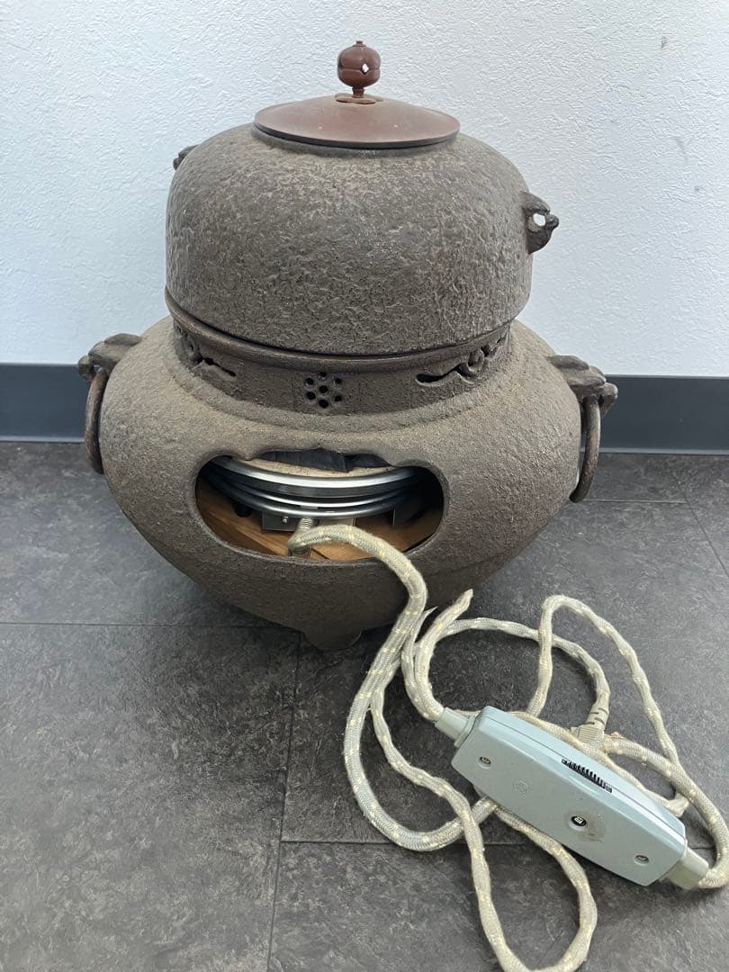 茶道具 茶釜 と 野々田式 炭型ヒーター 鉄瓶 風炉型電熱器