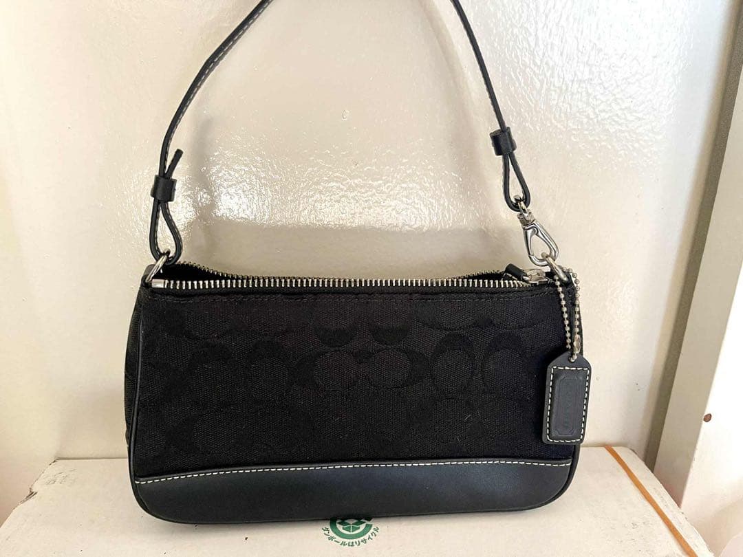 COACH コーチ アクセサリーポーチ ワンショルダーバッグ シグネチャー