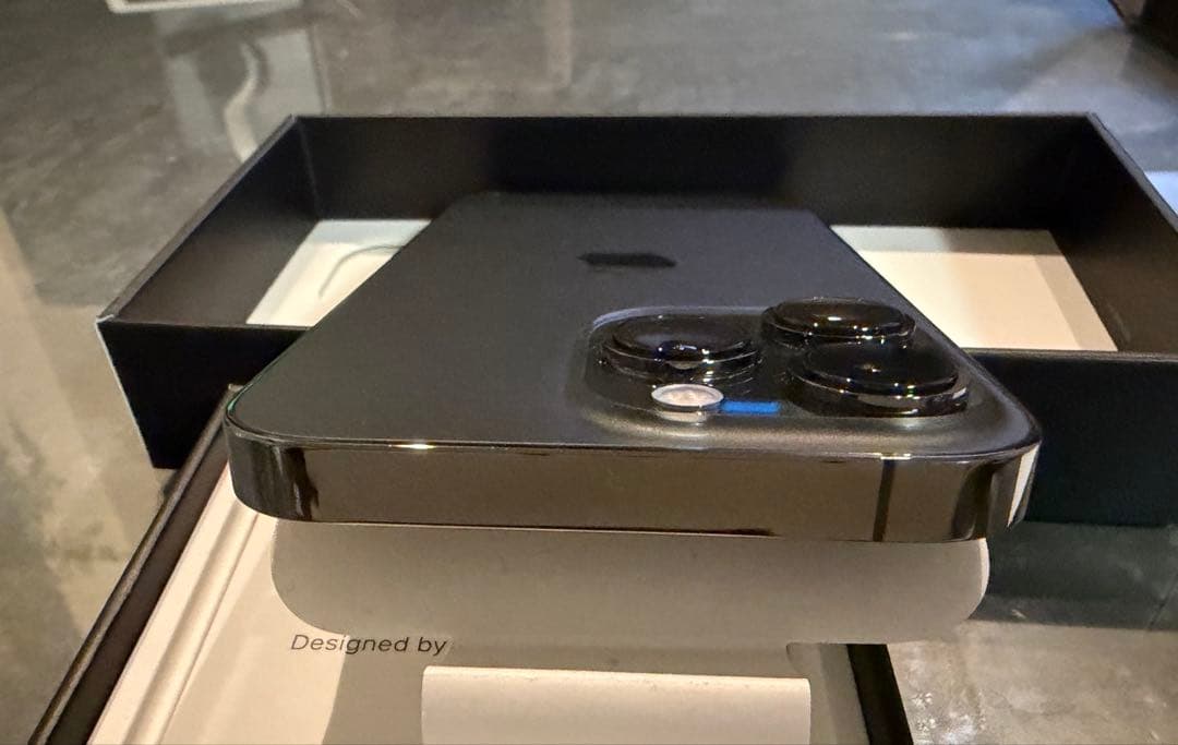 【新品未使用】iPhone 13 Pro グラファイト 本体　SIMフリー