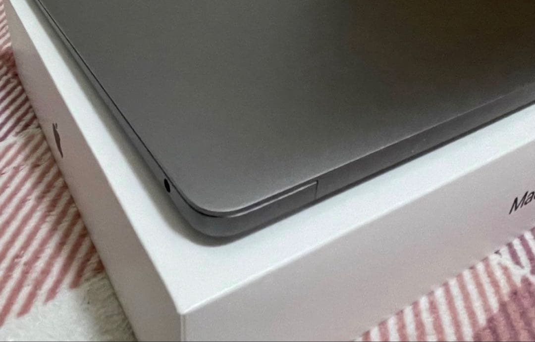 美品-Macbook air M1-16-512 office付き